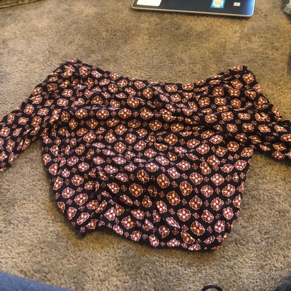 Floral top - Picture 2 of 2